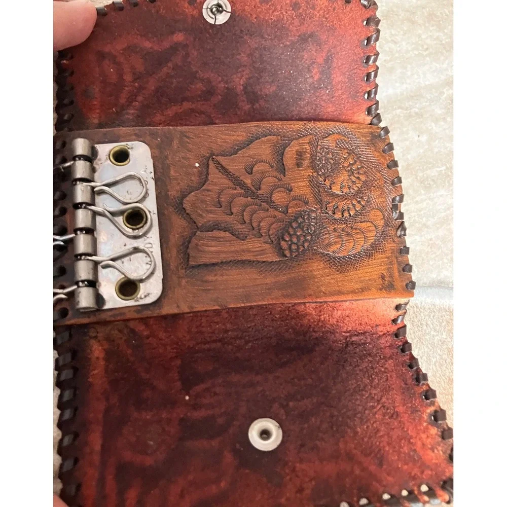 Vintage Handy USA Brown Tooled Leather Key Case Floral Whipstitch 6 Hook Wallet